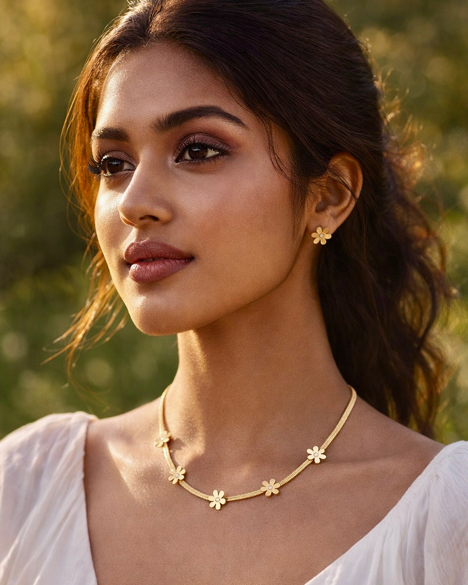 Golden Daisy Necklace & Stud Set