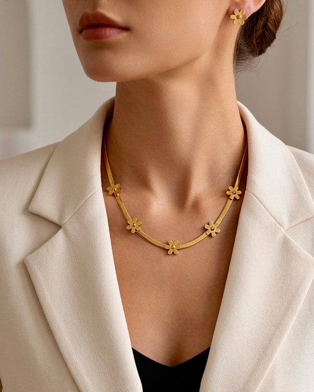 Golden Daisy Necklace & Stud Set
