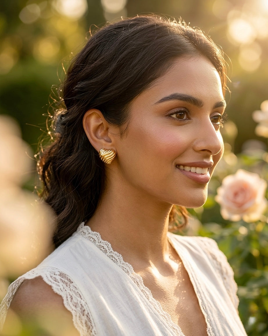 Luxe Ripple Heart Stud Earrings