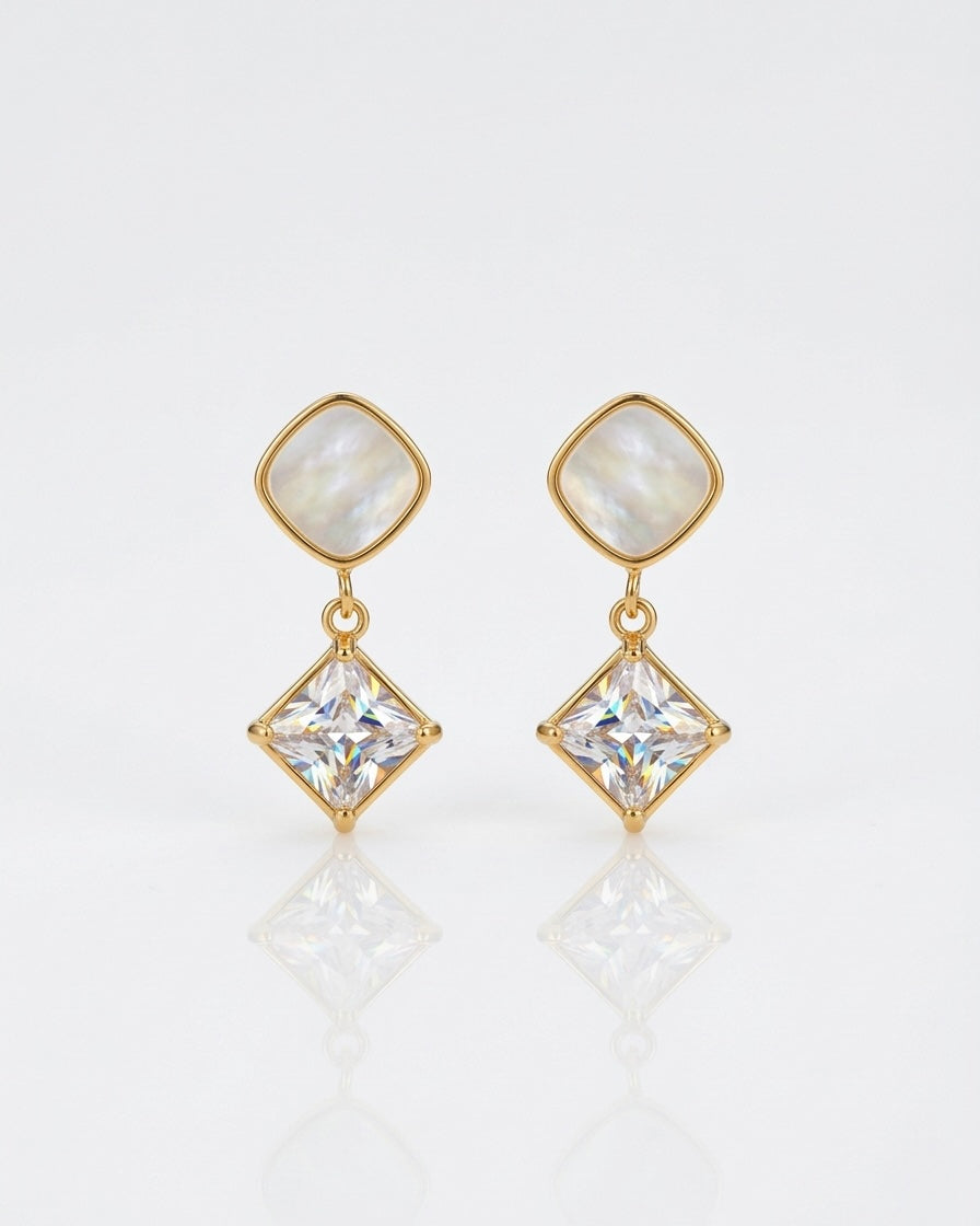 Luna Pearl Drop Earrings