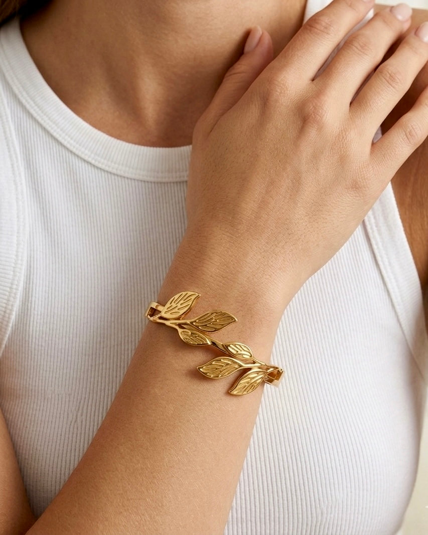 Elowen Leaf Gold Bracelet