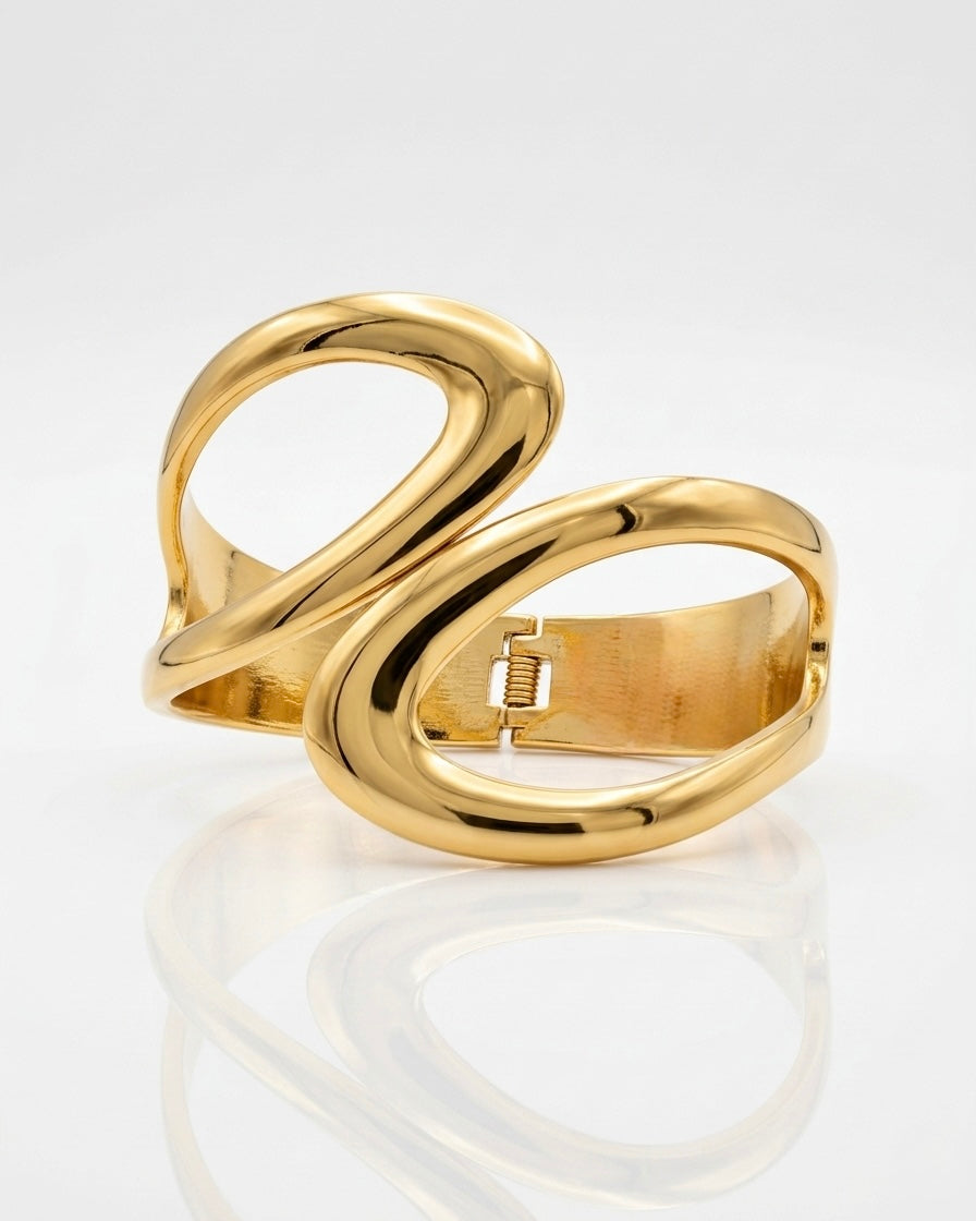Veloura Sculpted Gold Statement Bracelet